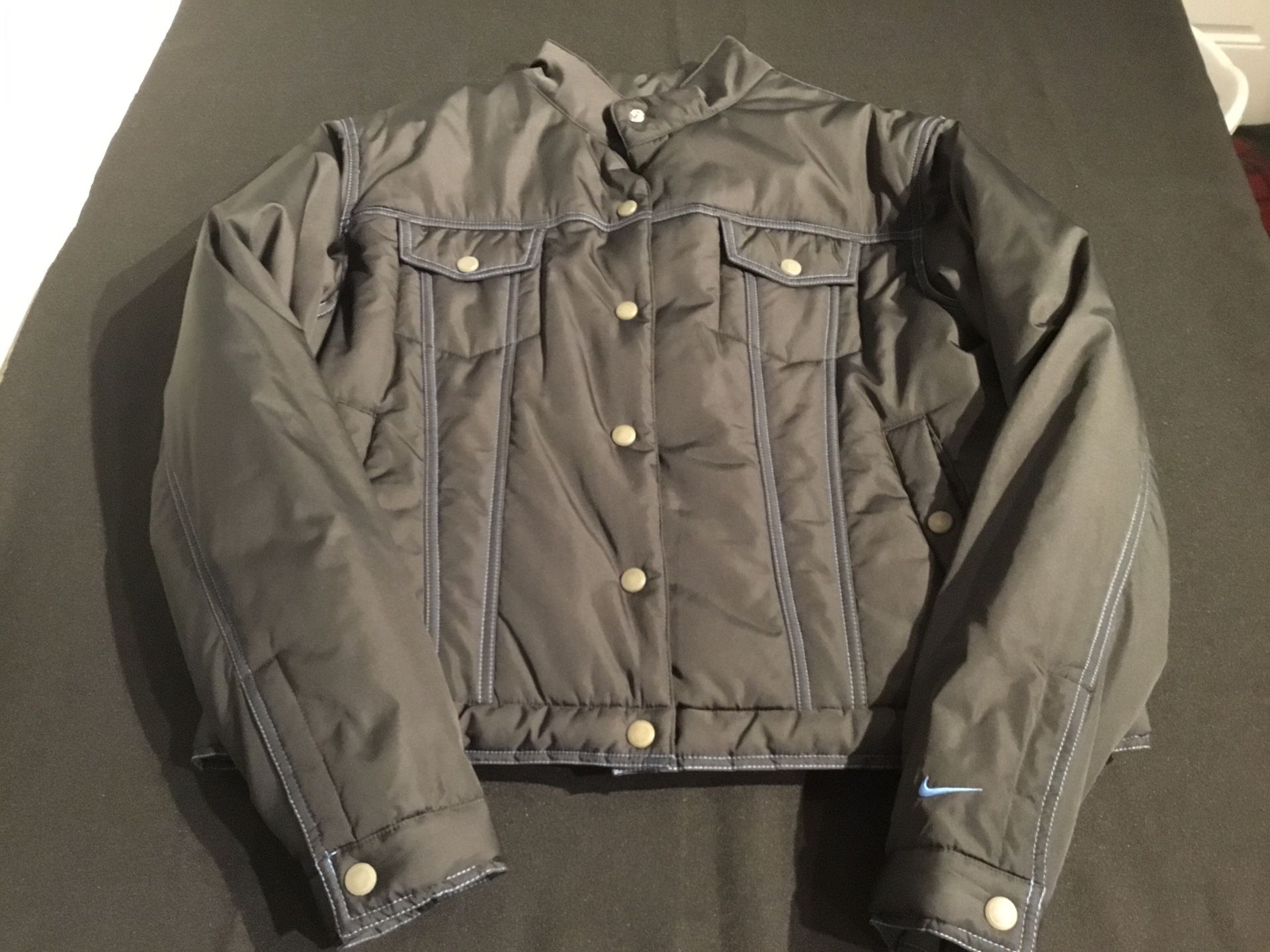 Nike - Women’s Jacket XL (16-18)