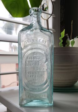 Antique bottle Dr. Kilmer’s Swamp Root Kidney Liver & bladder Cure Binghamton NY