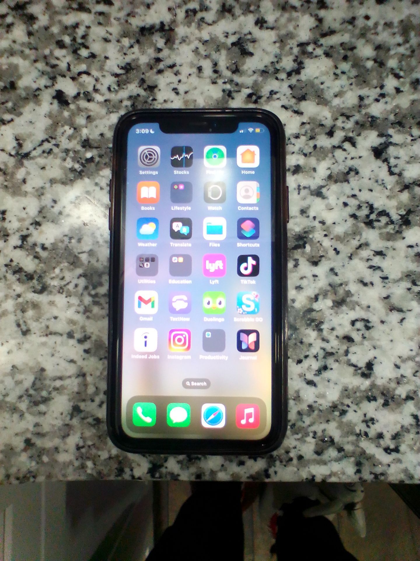 iPhone XR 128g perfect condition