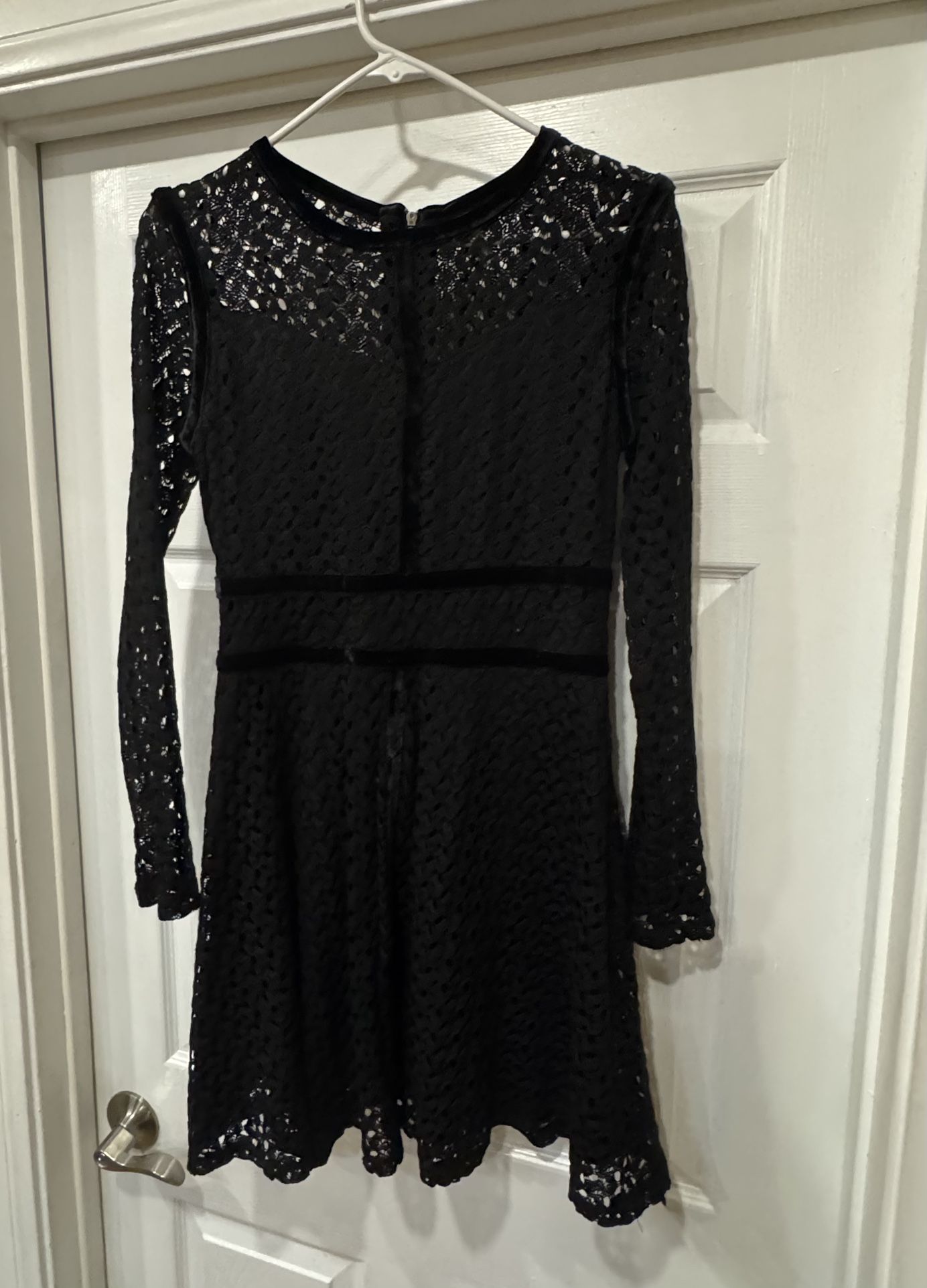 Beautiful Dress Size Small
