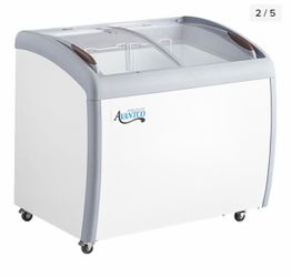 Avantco 39” Curved Top Ice Cream Freezer