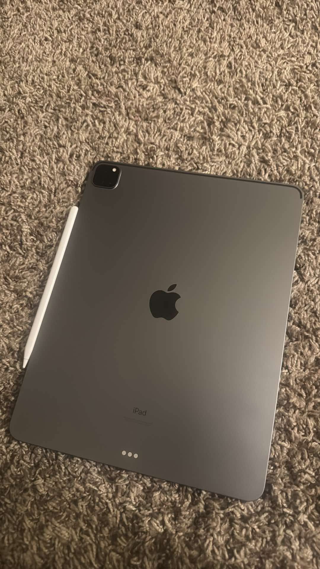 M1 12.9 IPad Pro