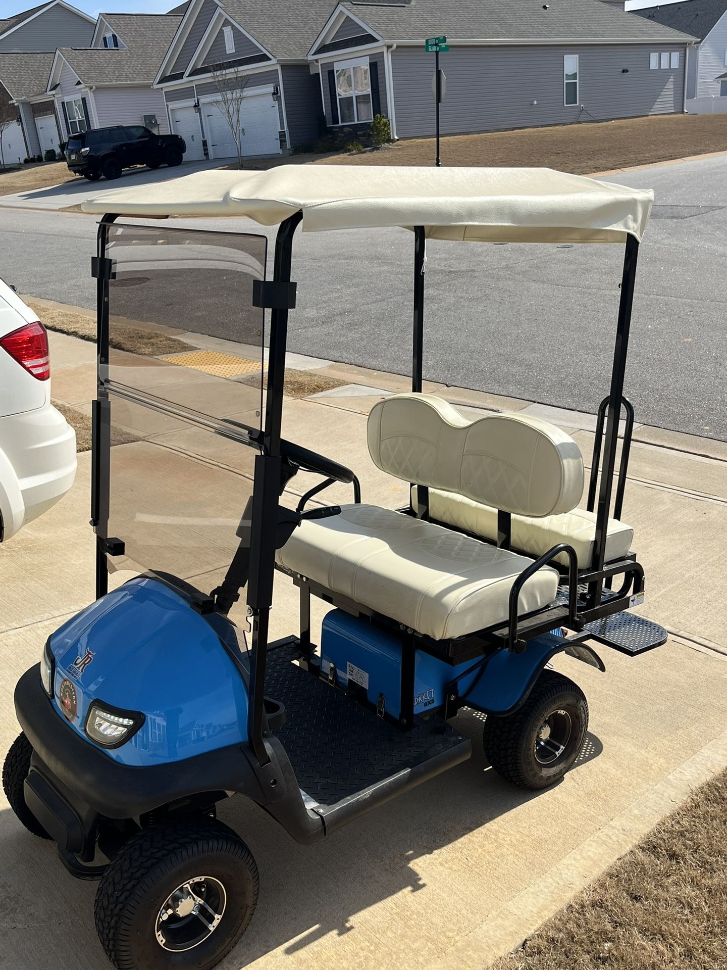 The Cricket mini Golf Cart