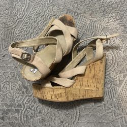 Cream Wedges 8.5