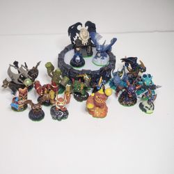 Skylander Game Figures Lot