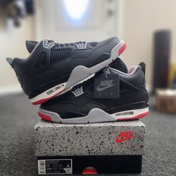 Jordan 4 Bred