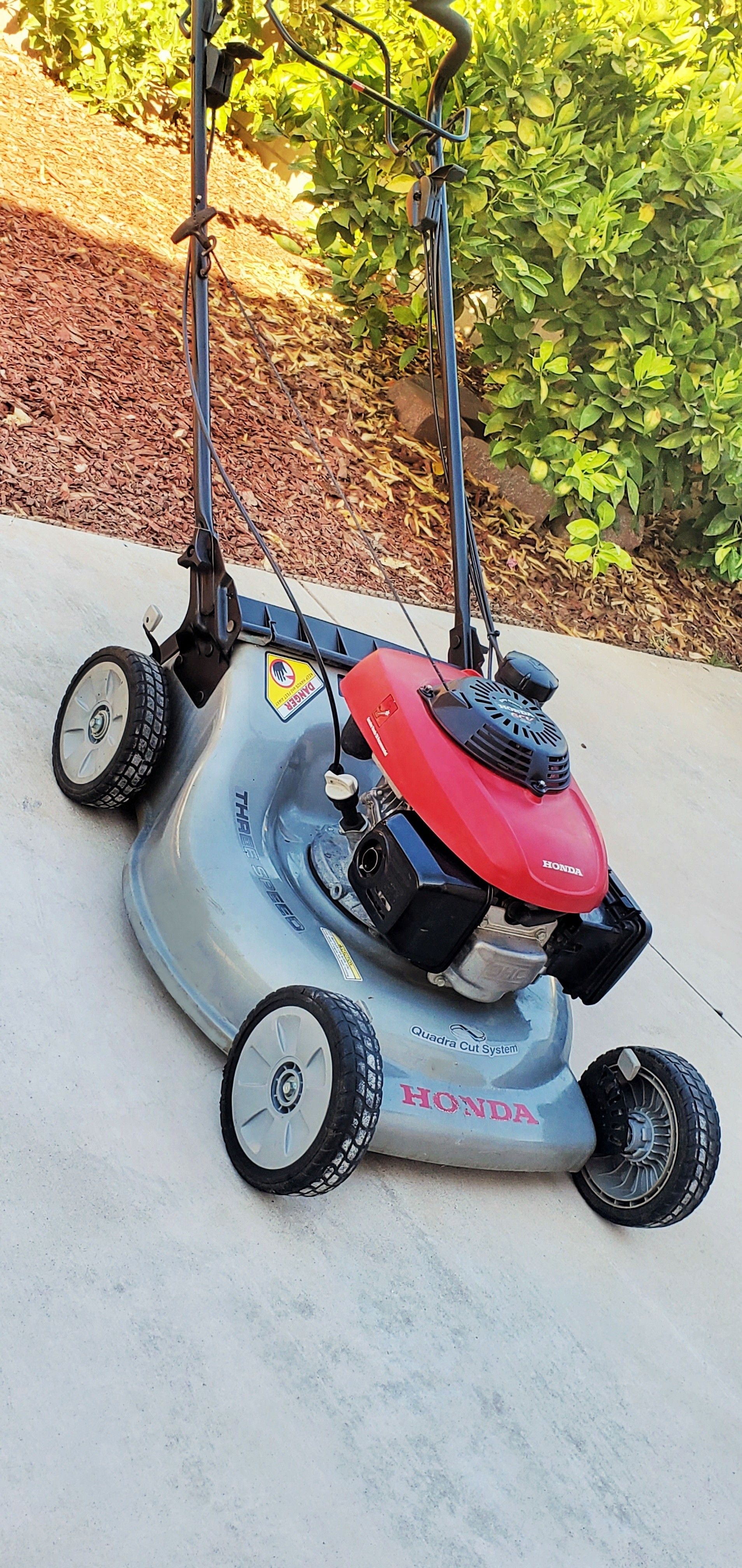 Commercial grade Honda OVH Gas Powered Self-Propelled Lawn Mower
