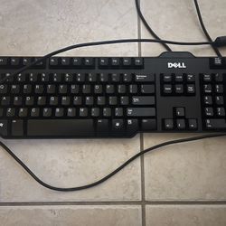 Dell 100% Keyboard 5$
