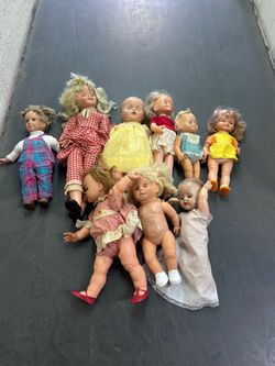 Vintage doll lot
