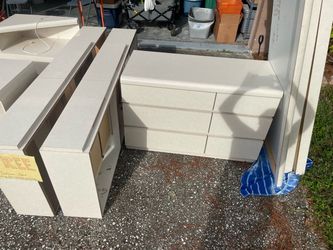 Free Queen Bedroom Set