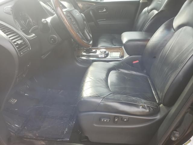 2011 INFINITI QX56