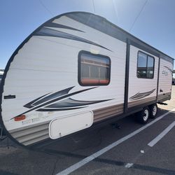 2015 Forest River Travel Trailer Rv With Clean Title, Solar And Brand New Tire