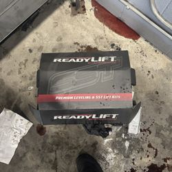 2.5" SST LIFT KIT - JEEP JT GLADIATOR 2020- 2025