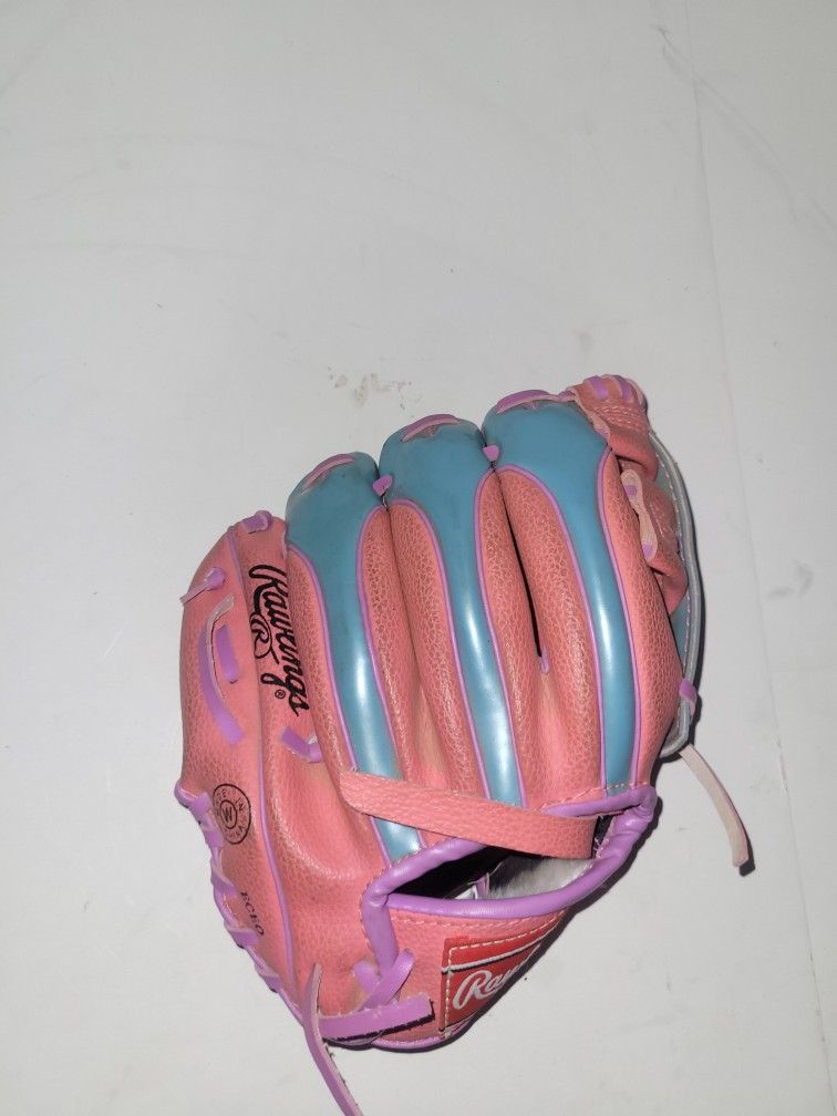 Rawlings Baseball Glove