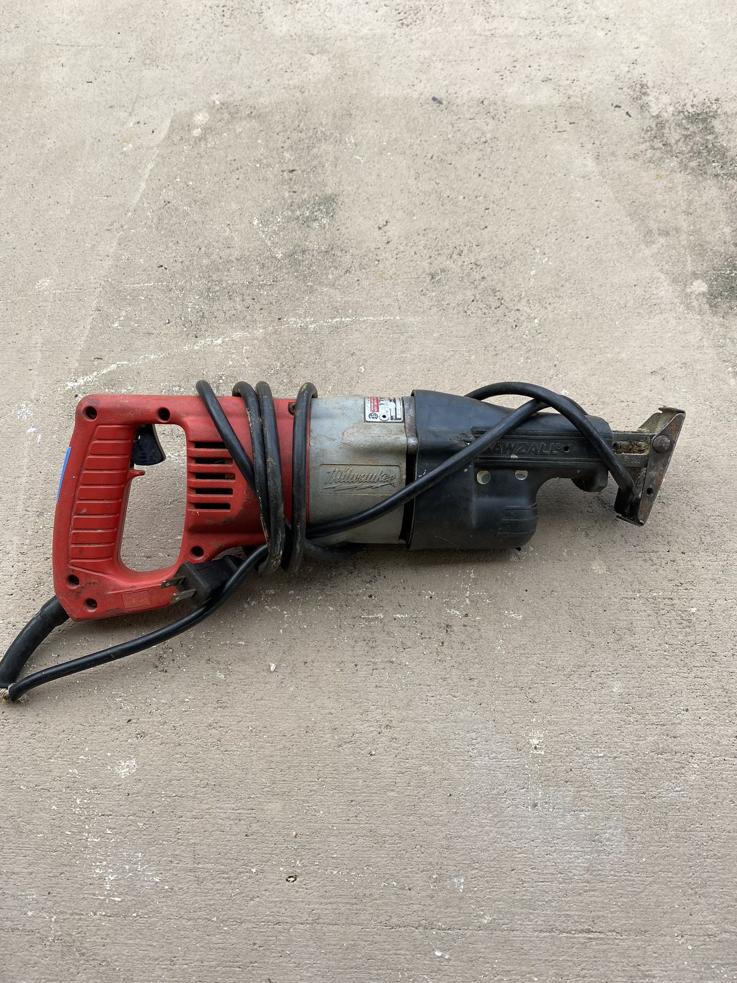 Milwaukee sawzall saw