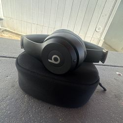 Beats Solo 3 Headphones Brand new