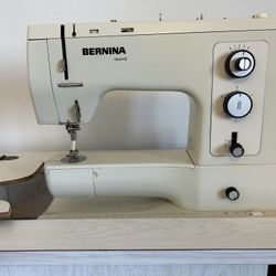 Bernina Seeing Machine With Cabinet