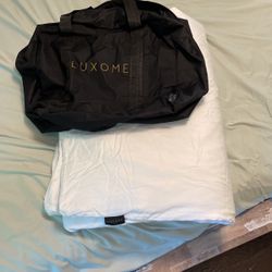 Luxome Weighted Blanket And Bag