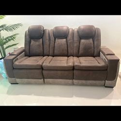 Lantana Power Motion Sofa - Rocky Brown/Grey