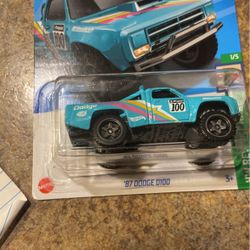 Mattel Hot Wheels '87 Dodge D100, Reverse Rake 1/5 [Green] 38/250