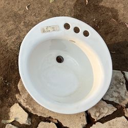 New Modern Ceramic Vessel Sink - Bathroom Vanity Bowl -Small Oval White 19”-1/2