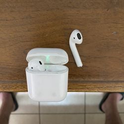 Apple AirPods