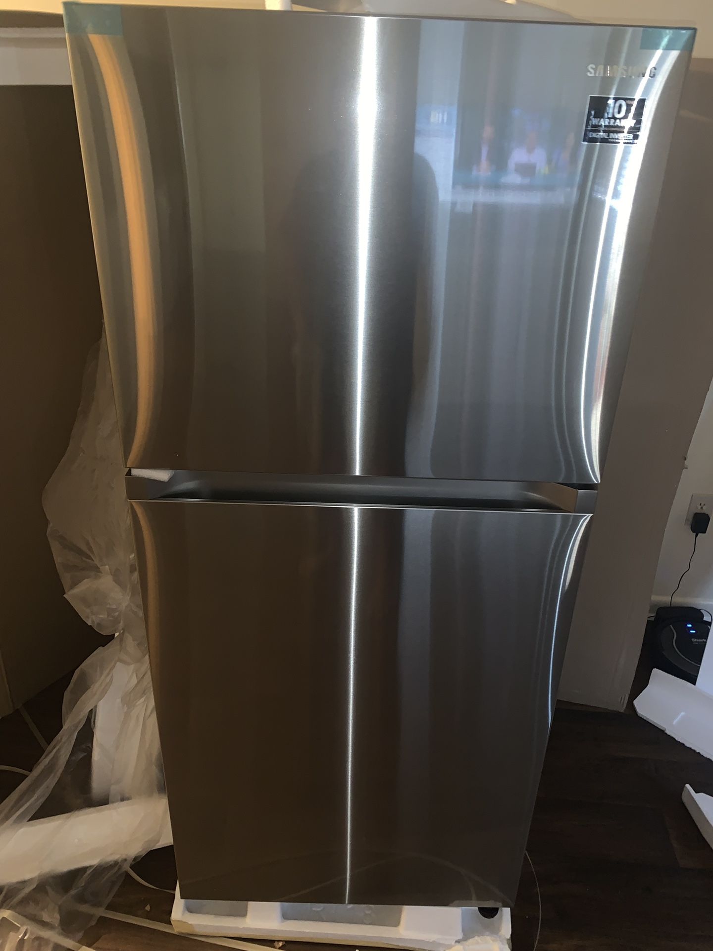 Brand new refrigerator Samsung