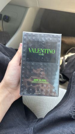Valentino Green Stravangza