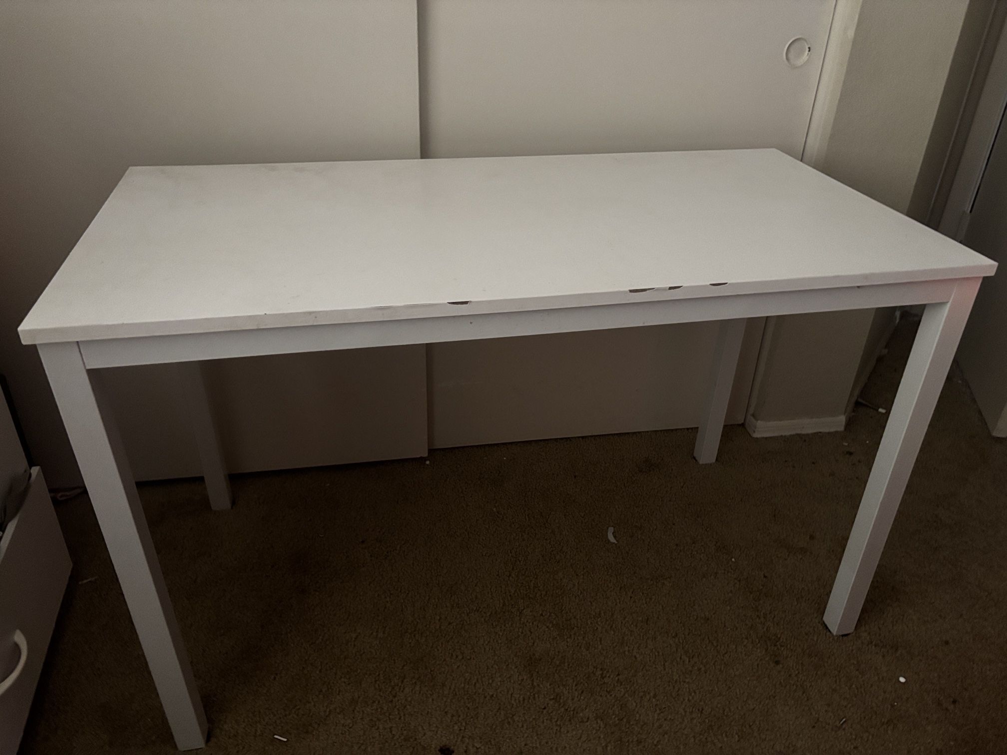 47in White Desk/Table