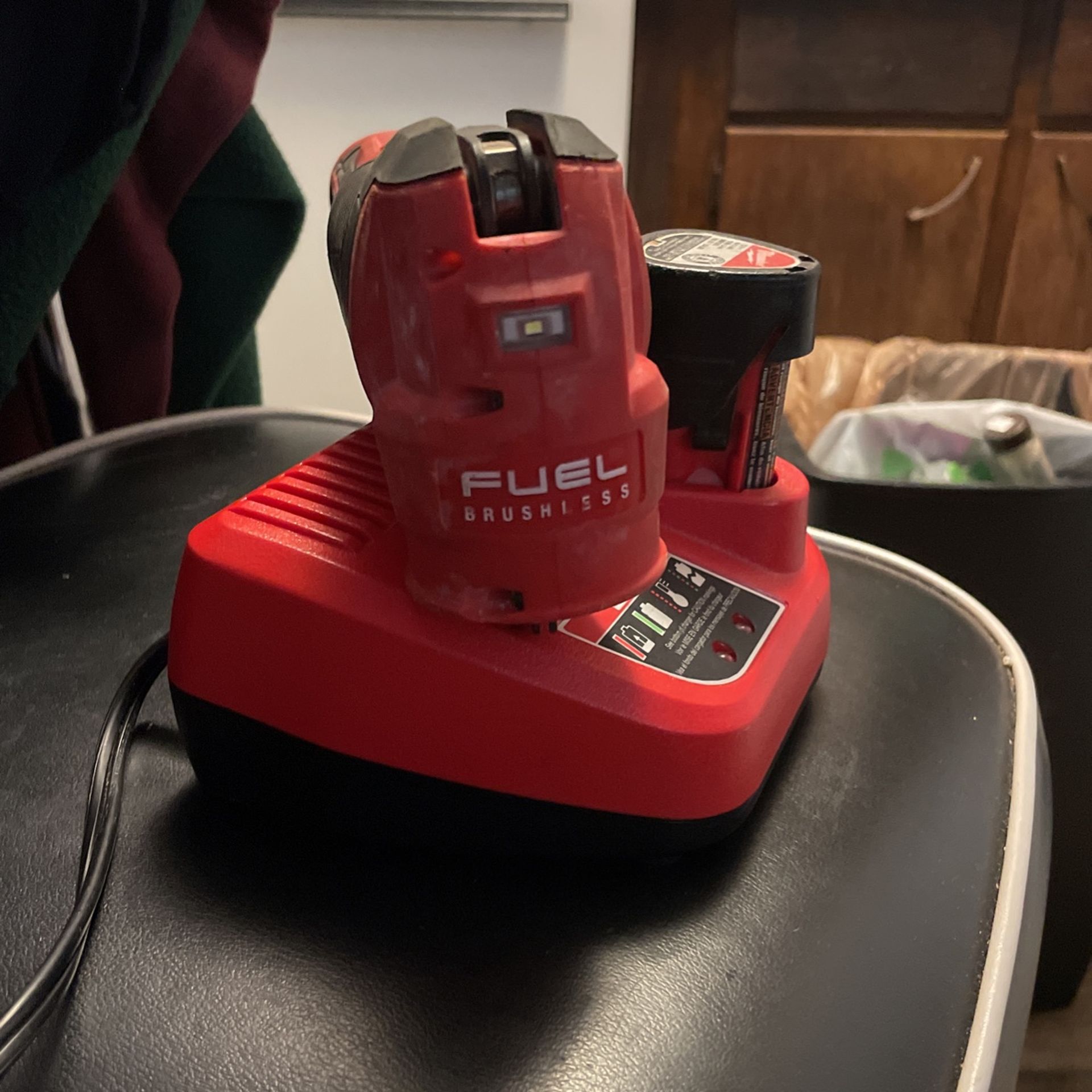 Milwaukee Multi Tool Battery And Charger