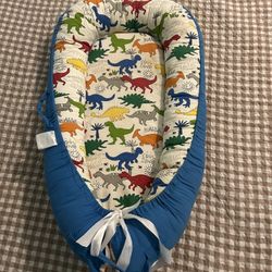 New Born Sleeping Snuggle