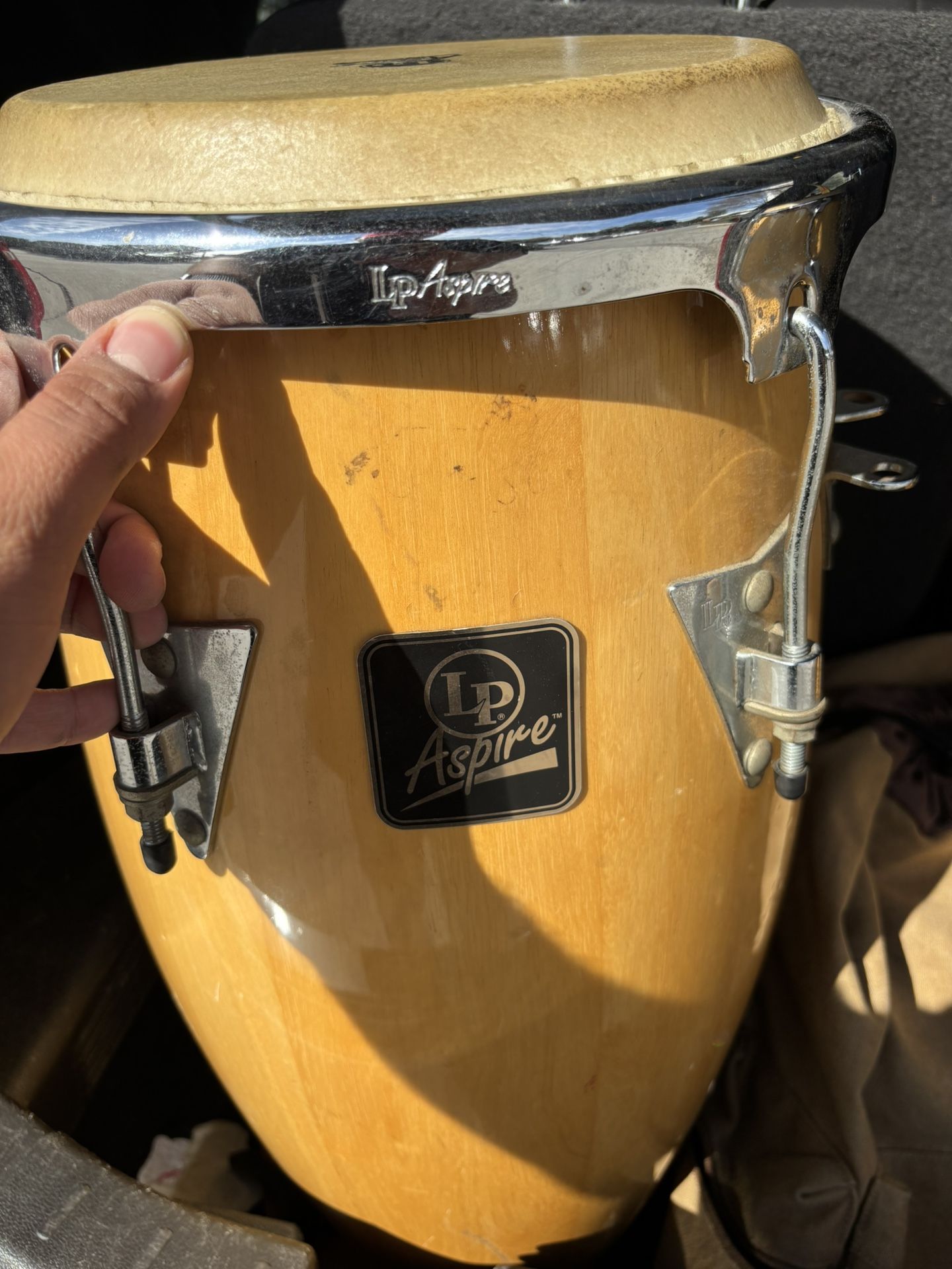 LP Aspire series Congas 