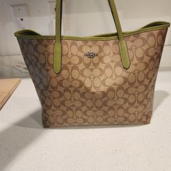 Coach City Tote Bag In Micro Signature Canvas