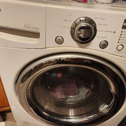 LG WASHER AND DRYER COMBO WM3987HW WHITE