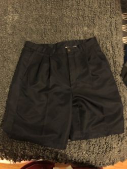 Haggar Golf shorts (men's 32)