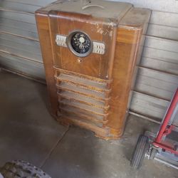 Antique Radio