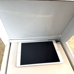 Brand New-8th GEN iPad 