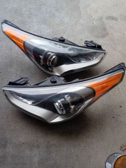 GENUINE LED Headlight 13-17 Hyundai Veloster Turbo OEM