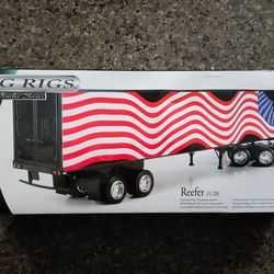 Testors Big Rigs Trailer Series 1/28 Scale American Flag Reefer Model Kit