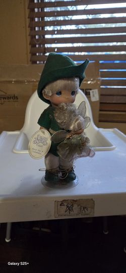 Peter Pan And Tinkerbelle Porcelain Dolls