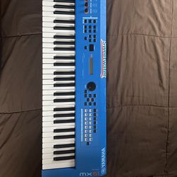 Special Edition Blue Yamaha MX-61 Synthesiser + Professional Grade Sustain Pedal