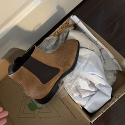 Karl Lagerfeld Suede Chelsea Boots – Size 8 US / 41 EU – $80 (Brand New)