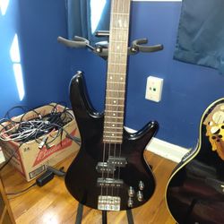 Ibanez Gio Bass