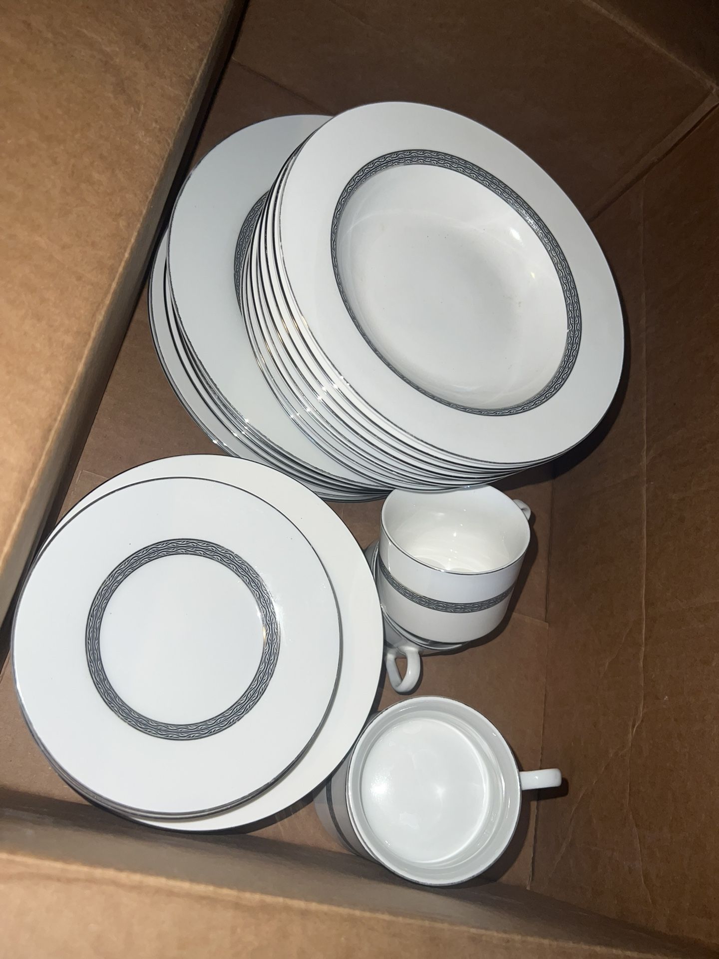 Dish Set