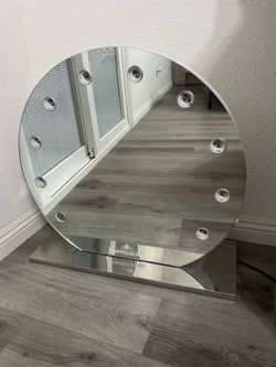 Impressions vanity mirror