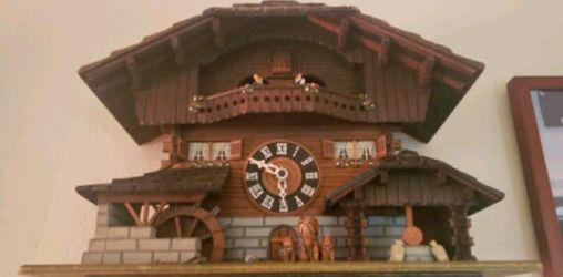 Handmade Germany cuckoo clock