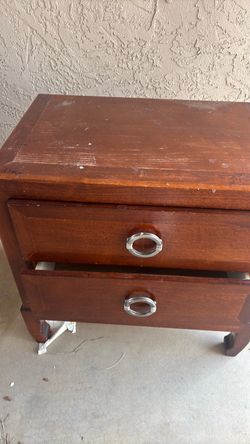 Wood 2-Drawer Nightstand End Table