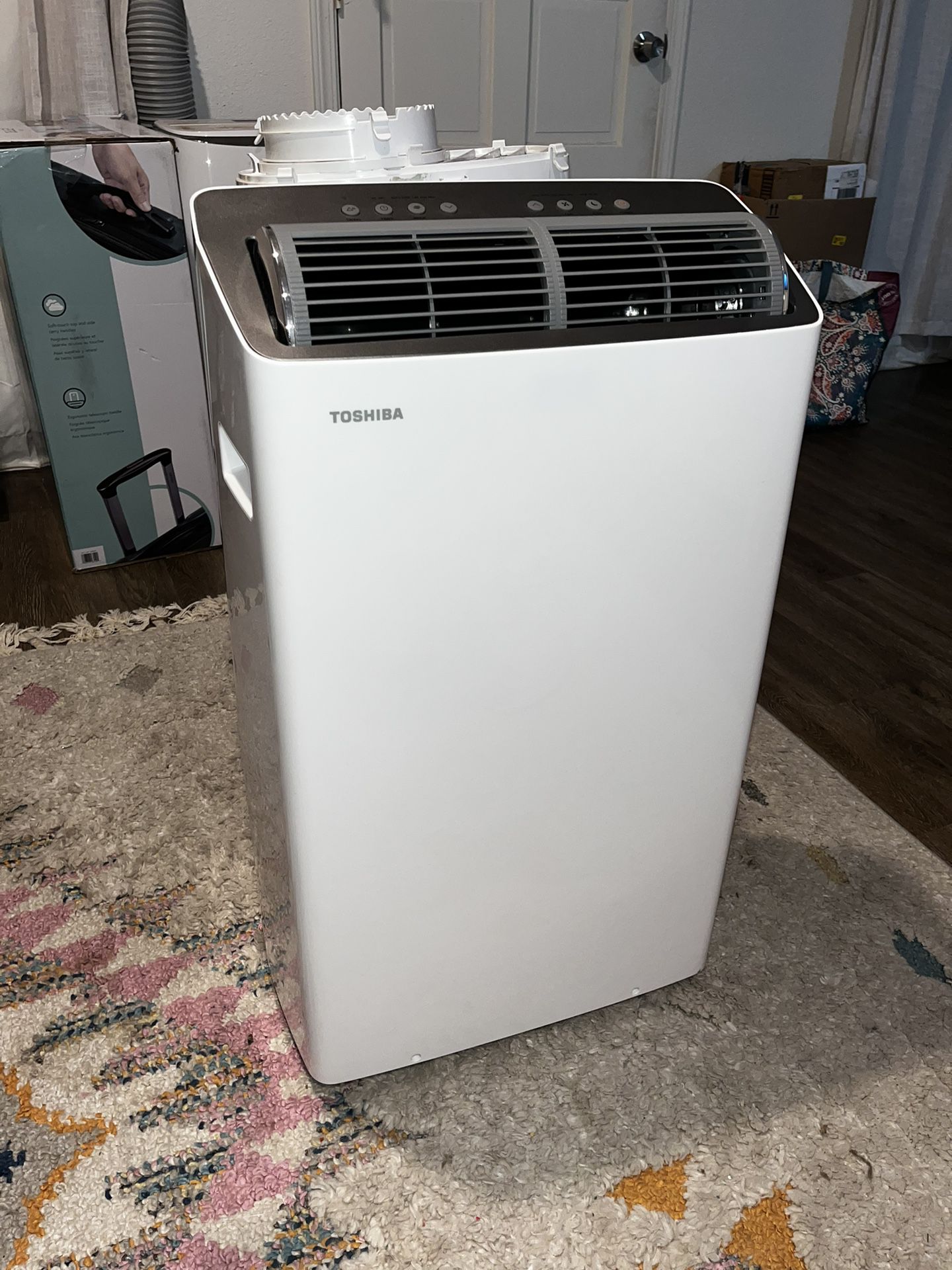 Portable Air Conditioner with Heat - Toshiba 14,000 BTU (up to 550 sqft). Pick up in OB by 5/15. 