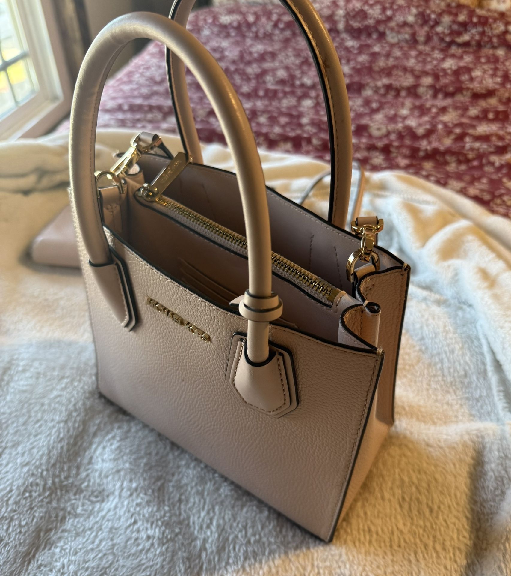 Michael Kors Handbag With Matching Wallet