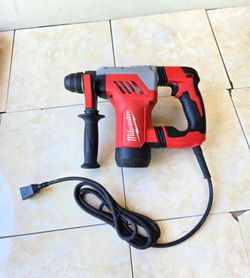 Milwaukee corded 1-1/8in SDS Plus Rotary Hammer